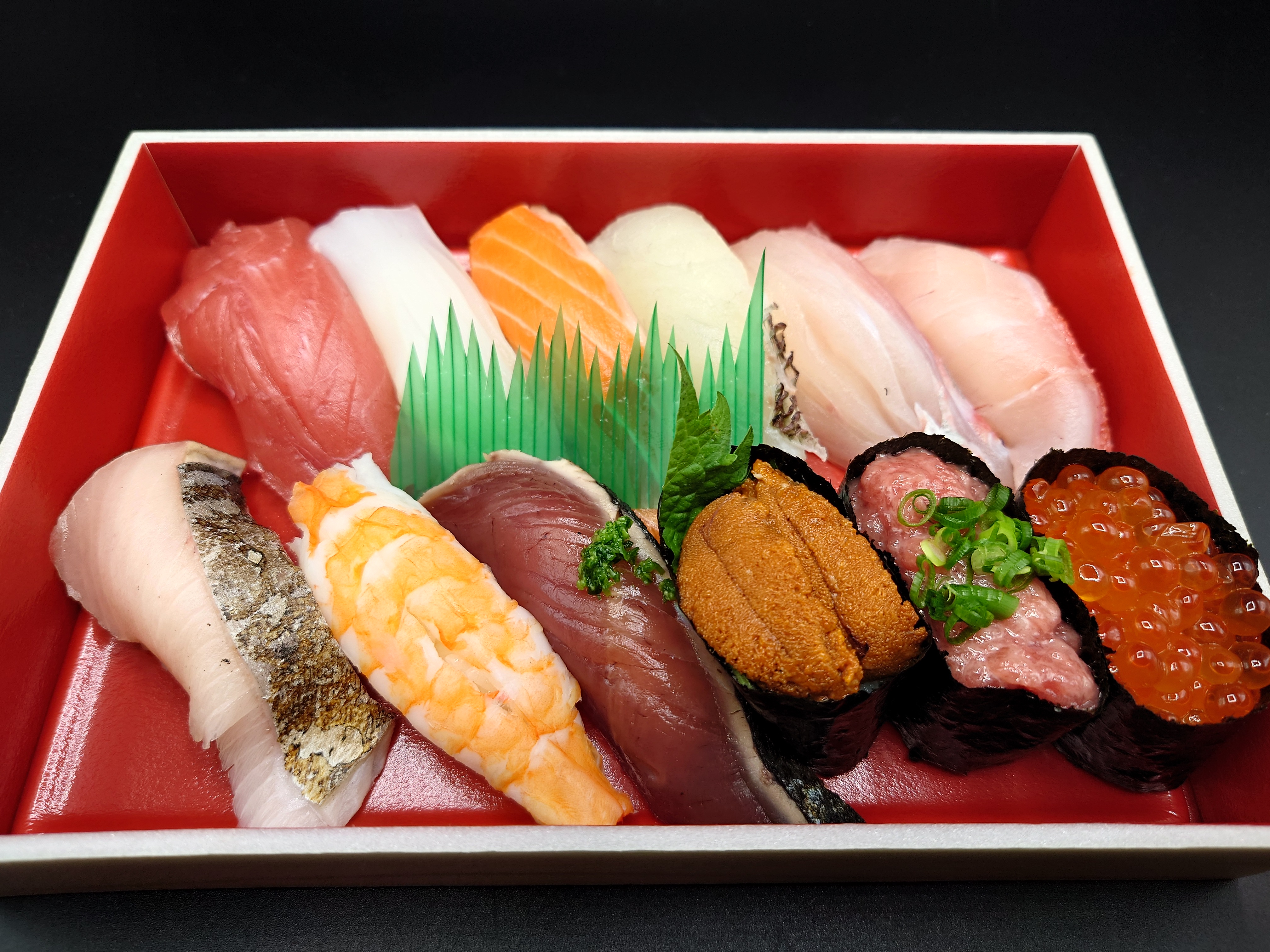 寿司の詰め合わせ